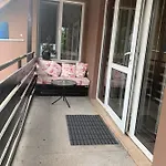 Trakia Street Apartman