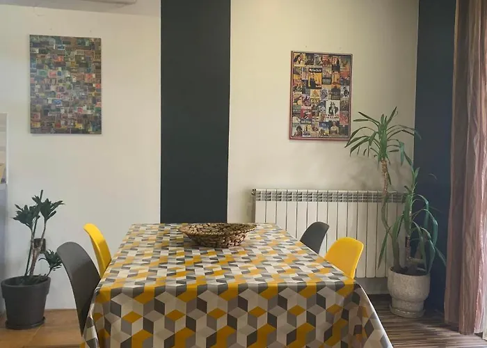 Trakia Street Apartment