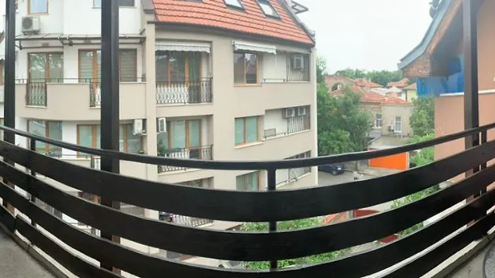 Trakia Street Apartment