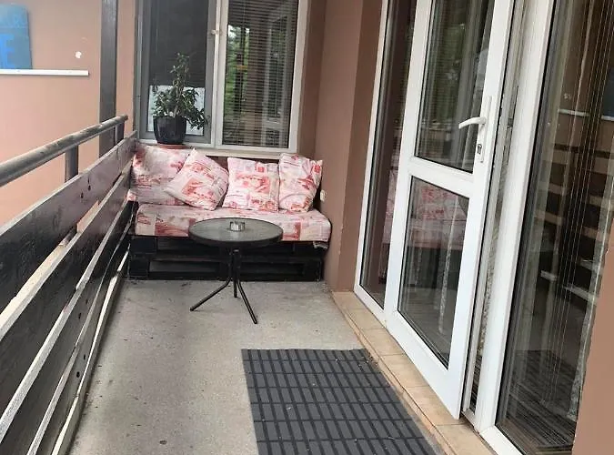 Trakia Street Апартаменти